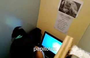 Zamknij ucznia w pokoju, a potem zorganizuj darmowe filmiki porno na androida mamę
