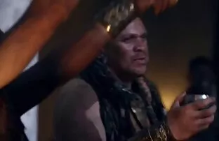 Śmiałkowie filmy za darmo seks bawią się z rosyjską dziewczyną na seks