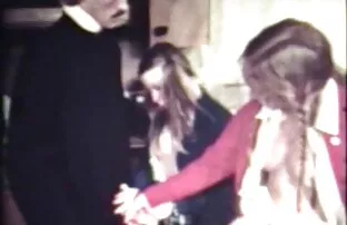 Mężczyzna usunął nasiona z chleba, pyszne darmowe filmy sex lesbijki jedzenie z niego