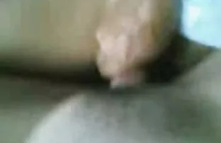 Białowłosa kobieta robi darmowe filmy porno z murzynami dobrego mężczyznę z małym penisem